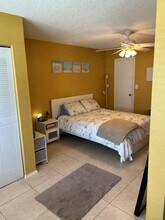 2900 S University Dr in Davie, FL - Building Photo - Building Photo