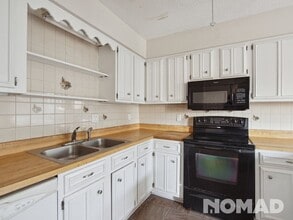 4609 Grinding Stone Dr in Raleigh, NC - Building Photo - Building Photo