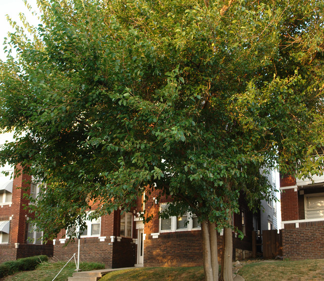 4121-4123 Walnut St in Kansas City, MO - Foto de edificio - Building Photo