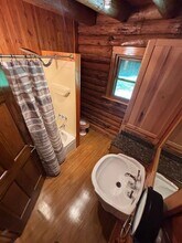 18650 Shaw Rd in Chagrin Falls, OH - Building Photo - Building Photo