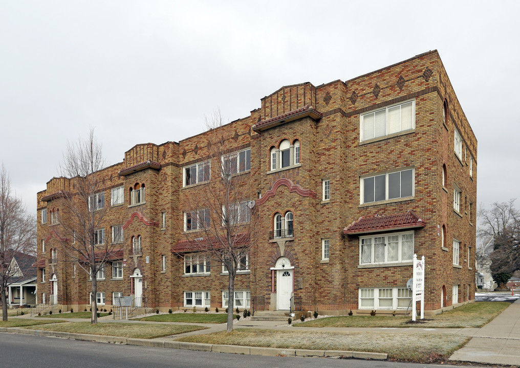 Foxmoor in Ogden, UT - Building Photo