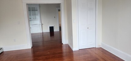 2 Reservoir Ter, Unit 4 in Lawrence, MA - Building Photo - Building Photo