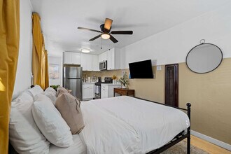 4503 Bond St in San Diego, CA - Building Photo - Building Photo