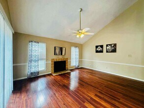 78 W High Oaks Cir in Spring, TX - Building Photo - Building Photo