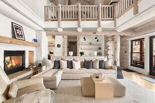 1258 Juniper Hill Rd in Aspen, CO - Building Photo