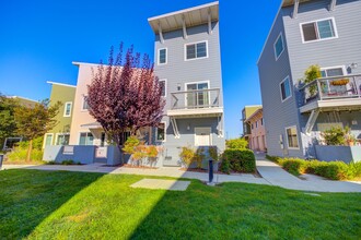 865 Humbert Ave in San Luis Obispo, CA - Building Photo - Building Photo