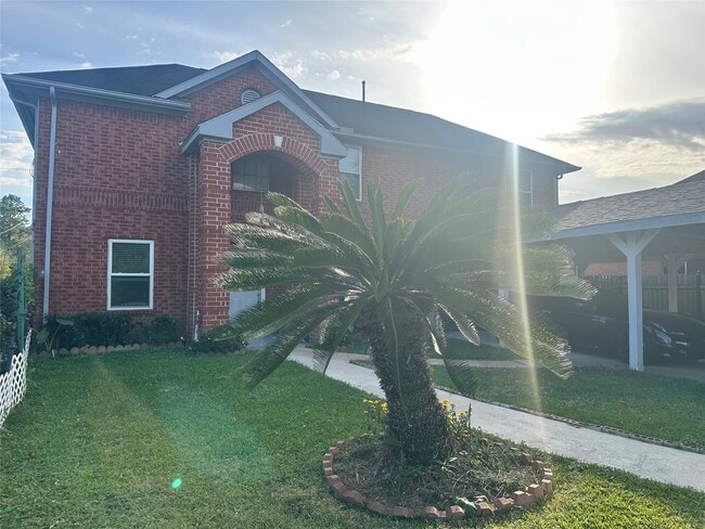 8340 Folkstone Ln in Houston, TX - Building Photo - Building Photo