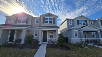1526 Erin Breeze Ln in Kissimmee, FL - Building Photo