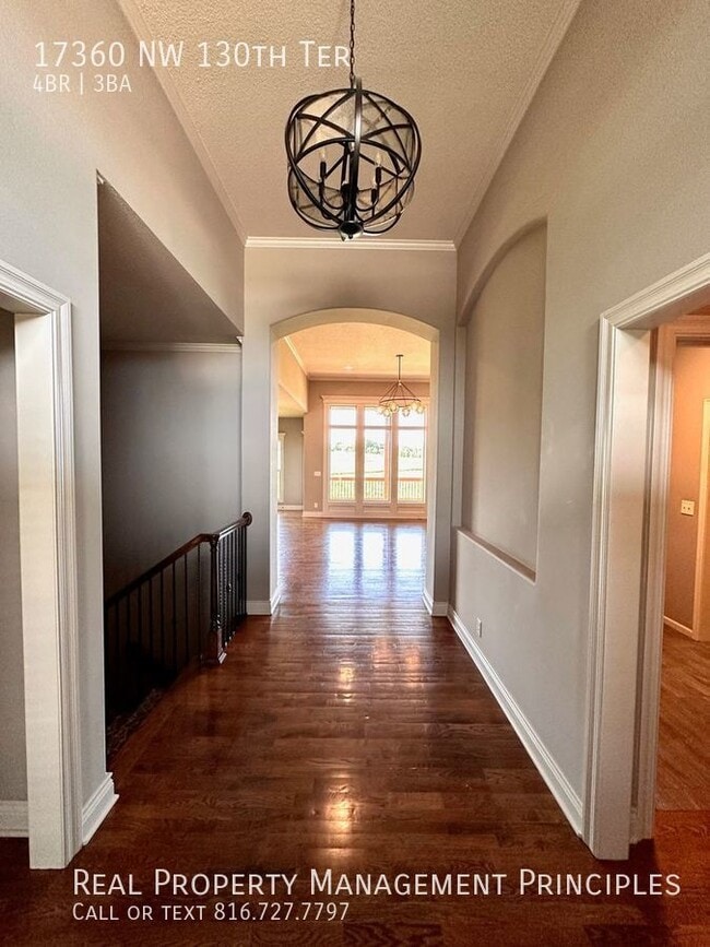 17360 NW 130th Terrace in Platte City, MO - Foto de edificio - Building Photo