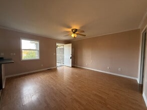 2323 Old Tusculum Rd in Greeneville, TN - Building Photo - Building Photo