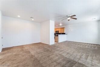 4132 Swept Plains St in Las Vegas, NV - Building Photo - Building Photo