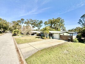 2701 56th Ln N in St. Petersburg, FL - Building Photo