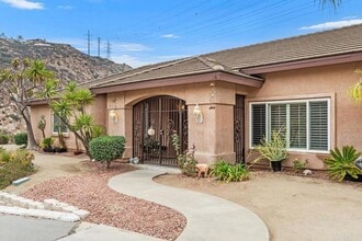 2378 Maudey Bell Ct in El Cajon, CA - Building Photo - Building Photo
