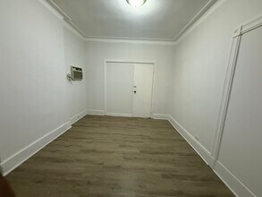 6009 Buchanan Pl, Unit 2 in West New York, NJ - Building Photo - Building Photo