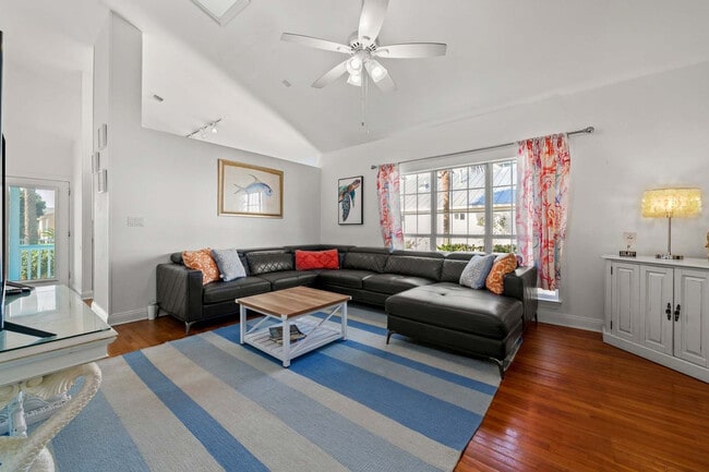 4431 Luke Ave in Destin, FL - Building Photo - Building Photo