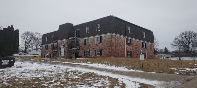 3120 Jacqueline Dr, Unit Unit #11 in Rockford, IL - Foto de edificio - Building Photo