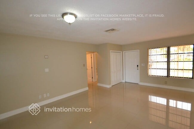 4015 W Park Rd in Hollywood, FL - Building Photo - Building Photo