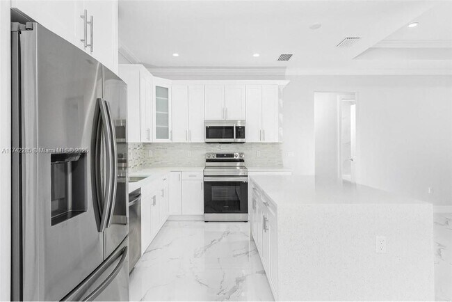4091-4056 56th Ave NE in Naples, FL - Building Photo - Building Photo