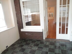 624 N Court St in Rockford, IL - Building Photo - Building Photo