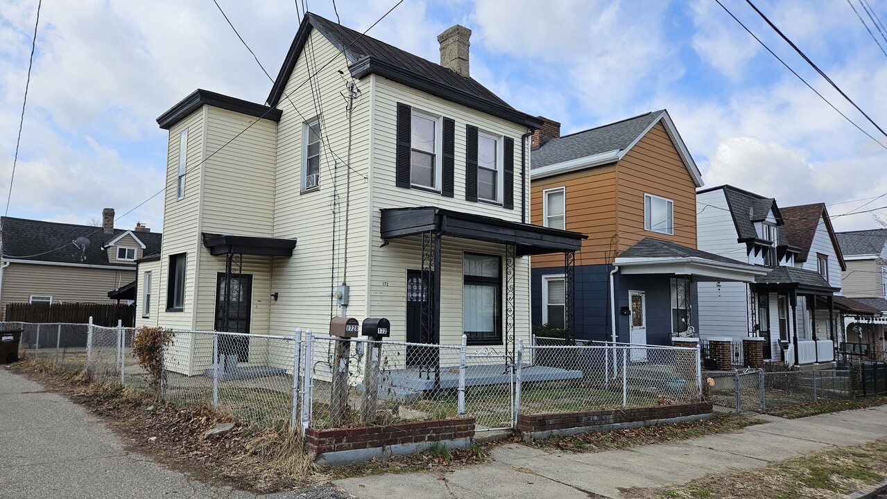 172 Van Voast Ave in Bellevue, KY - Building Photo
