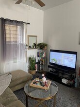 912 N Ashland Ave in Chicago, IL - Building Photo - Building Photo