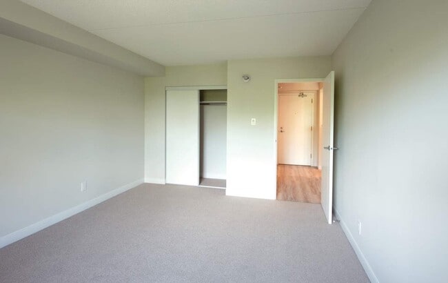 Rivergate Estates in Winnipeg, MB - Building Photo - Building Photo