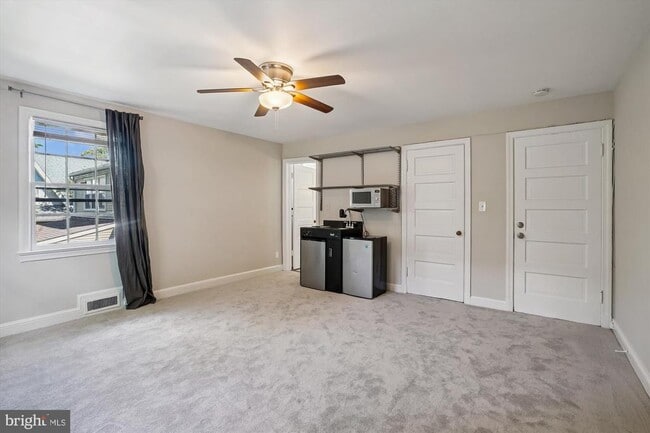 904 N Ivy St in Arlington, VA - Building Photo - Building Photo