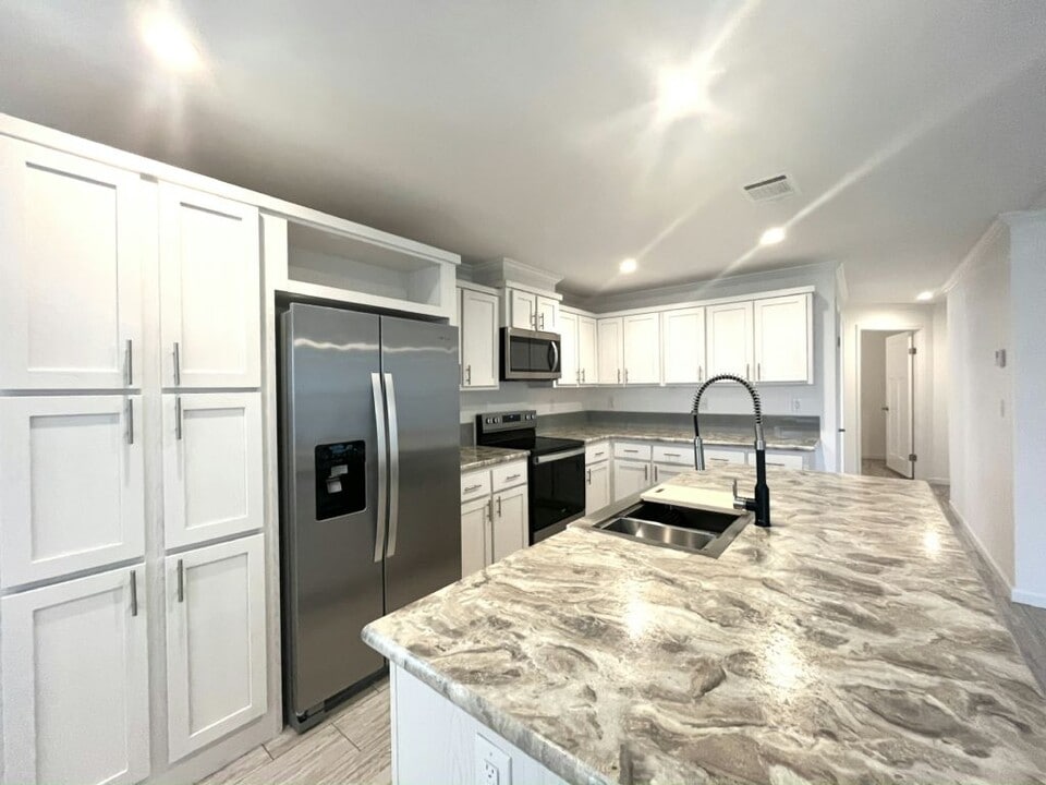 402 Morristown Cay in Vero Beach, FL - Building Photo
