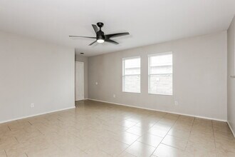 1453 Castle Ridge Rd in Fort Worth, TX - Building Photo - Building Photo