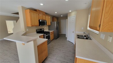 6217 Mercer Valley St in North Las Vegas, NV - Building Photo - Building Photo