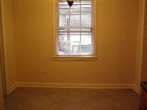 1020 Lindsay St in Lynchburg, VA - Building Photo - Building Photo