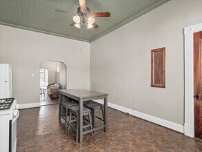 5119 Butler St, Unit Floor 2 in Pittsburgh, PA - Foto de edificio - Building Photo