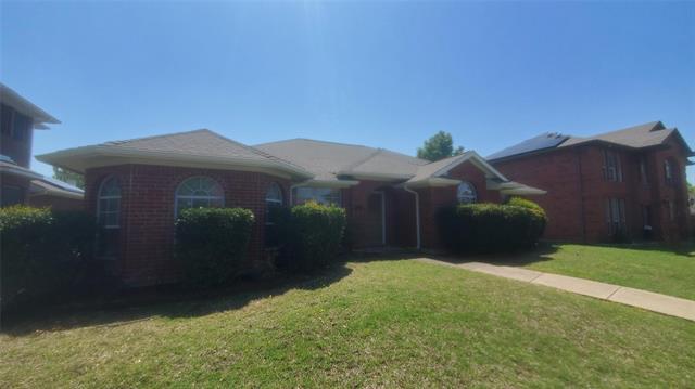 1008 Edison Ln in Allen, TX - Foto de edificio - Building Photo