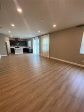 11525 Palmetto Sands Ct in Westchase, FL - Building Photo - Building Photo