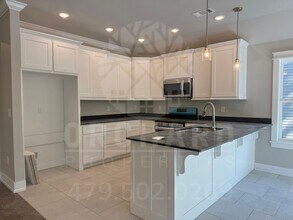 8 Birsay Cir in Bella Vista, AR - Building Photo - Building Photo