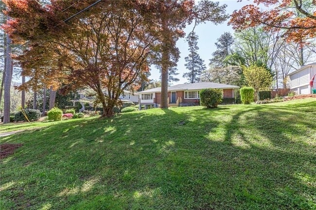 property at 2115 Pinellas Trail