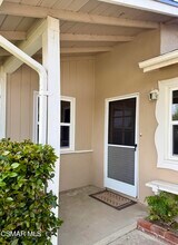 4090 Florence St in Simi Valley, CA - Building Photo - Building Photo