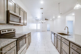 1806 Corpus Ave in Wolfforth, TX - Building Photo - Building Photo