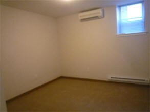 52 Kent St-Unit -3 in Brookline, MA - Foto de edificio - Building Photo