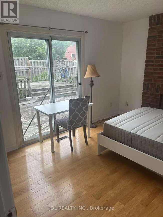 property at 3528 Ellesmere Rd