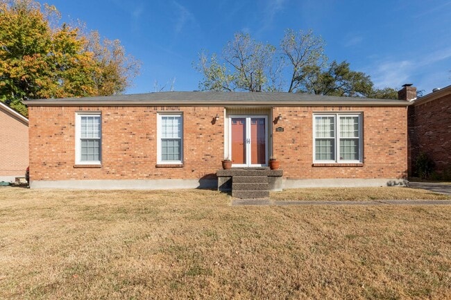 property at 6715 Six Mile Ln