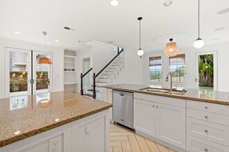2705 Plumeria Dr in Carlsbad, CA - Building Photo - Building Photo