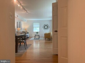 2248 Washington Ave in Silver Spring, MD - Building Photo - Building Photo