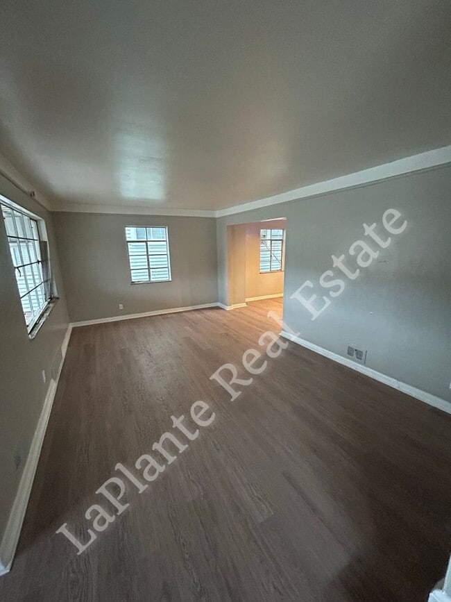 1421 N Ravine Pkwy in Toledo, OH - Building Photo - Building Photo