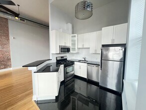 338 Grove St in Jersey City, NJ - Building Photo - Building Photo