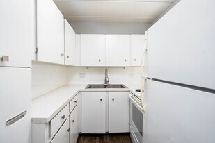 Wyoga Place Apartments in Stow, OH - Building Photo