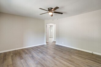 6009 Sundown Dr in Fort Worth, TX - Building Photo - Building Photo