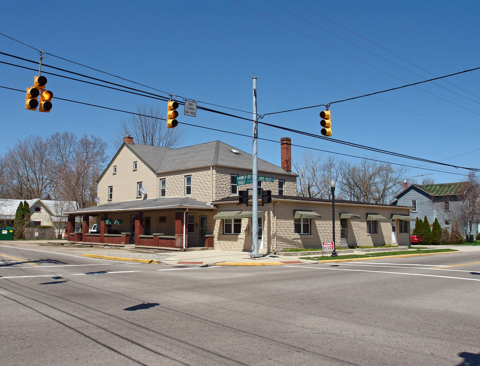 100 Sycamore St in Medway, OH - Foto de edificio