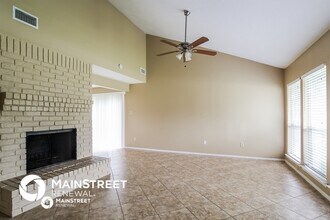 8510 Cookwood Dr in Houston, TX - Building Photo - Building Photo