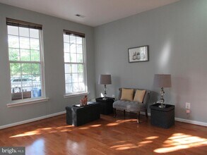 13528 Giant Ct in Germantown, MD - Building Photo - Building Photo